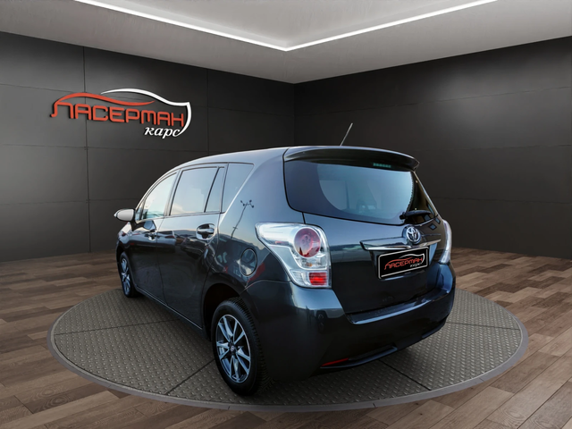 Toyota Verso 1.6i ACTIVE - автомобили, коли, обяви за нови и употребявани 3