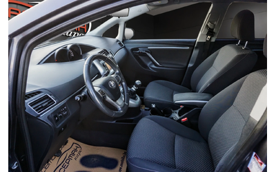 Toyota Verso 1.6i ACTIVE - автомобили, коли, обяви за нови и употребявани 6