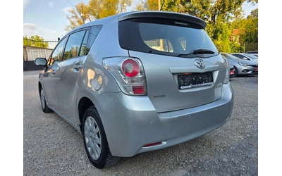 toyota-verso - 2