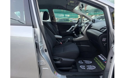 Toyota Verso 2.0D4D 126K.C. / КЛИМАТРОНИК / ТЕМПОМАТ / - автомобили, коли, обяви за нови и употребявани 8
