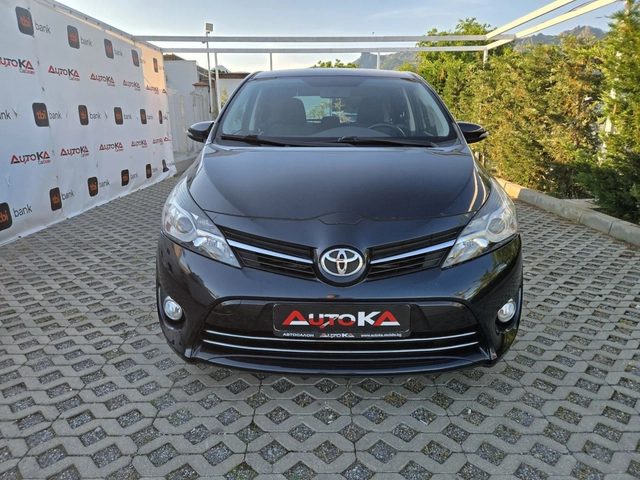 Toyota Verso 1.6D-4d-112кс= 6СКОРОСТИ= 173.000км= CAM= EURO 6B - автомобили, коли, обяви за нови и употребявани 0