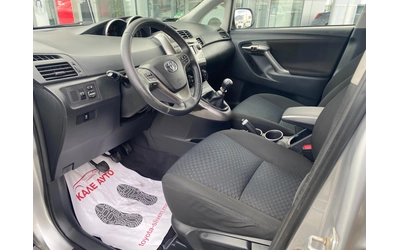 Toyota Verso 2.0D-4D MT - автомобили, коли, обяви за нови и употребявани 10