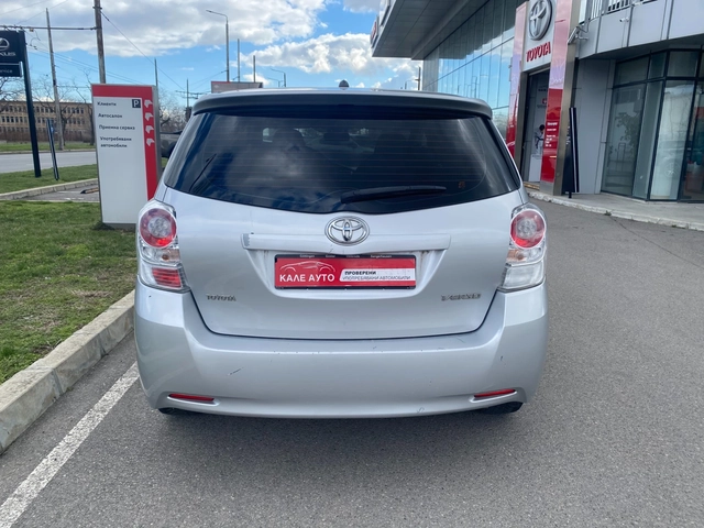 Toyota Verso 2.0D-4D MT - автомобили, коли, обяви за нови и употребявани 7