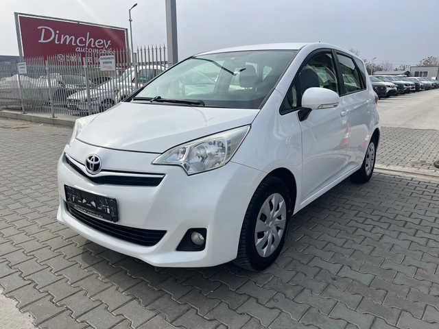 Toyota Verso S 1.33 i 100k.c - автомобили, коли, обяви за нови и употребявани 1