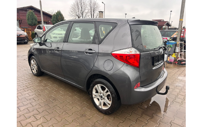 Toyota Verso S 1.4D-4D EURO 5 - автомобили, коли, обяви за нови и употребявани 7