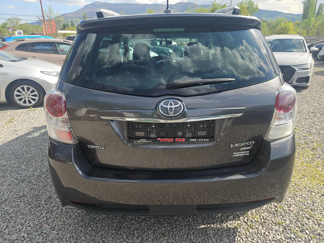 Toyota Verso Toyota Verso 1.6 D4D - автомобили, коли, обяви за нови и употребявани 11