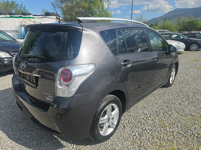 Toyota Verso Toyota Verso 1.6 D4D - автомобили, коли, обяви за нови и употребявани 12