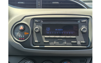 Toyota Yaris 1.0VVT-i - автомобили, коли, обяви за нови и употребявани 13