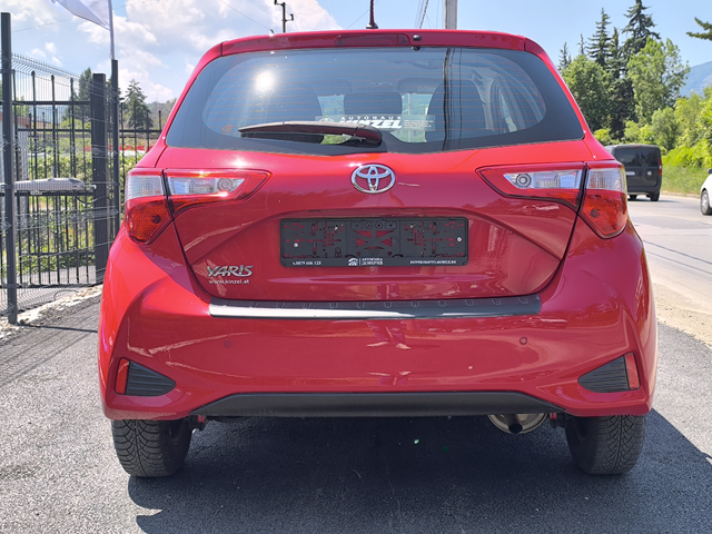 Toyota Yaris 1.0VVT-i - автомобили, коли, обяви за нови и употребявани 4