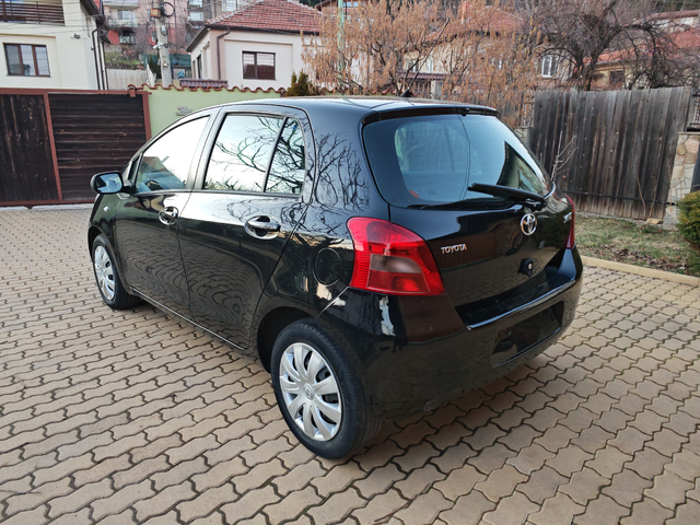 Toyota Yaris 1.3-газова уредба - автомобили, коли, обяви за нови и употребявани 5