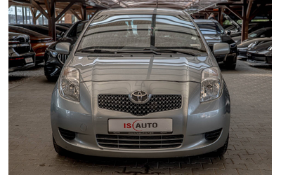 toyota-yaris-1-3-vvt-i-avtomatik - 0