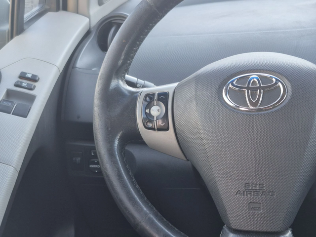Toyota Yaris Yaris - автомобили, коли, обяви за нови и употребявани 15