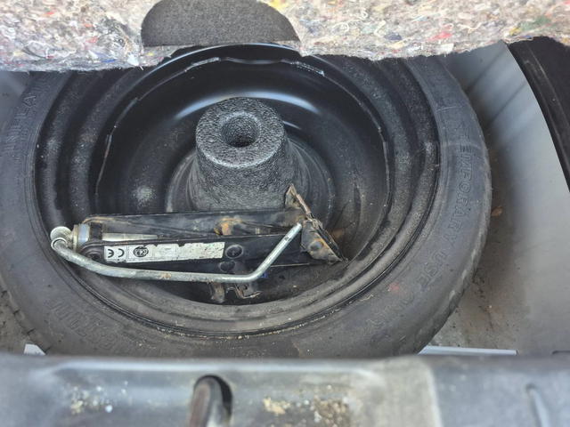Toyota Yaris Yaris - автомобили, коли, обяви за нови и употребявани 17