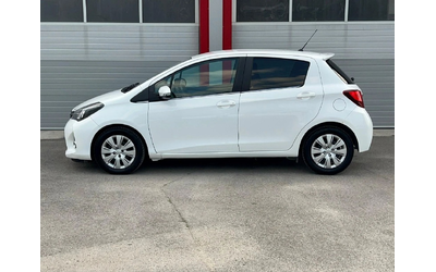 toyota-yaris-1-4d-4d - 4