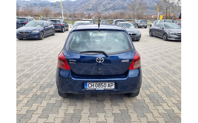 toyota-yaris-1-4d4d-avtomatik - 4