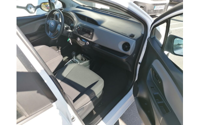 toyota-yaris-1-5-vvt-i-hybrid - 2