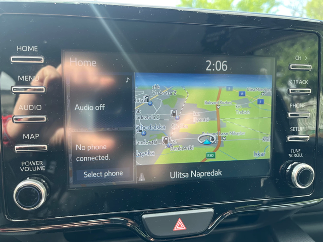 Toyota Yaris AUTOMAT 1.5i - автомобили, коли, обяви за нови и употребявани 11