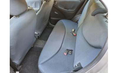 Toyota Yaris 1, 000 EURO4 - автомобили, коли, обяви за нови и употребявани 9