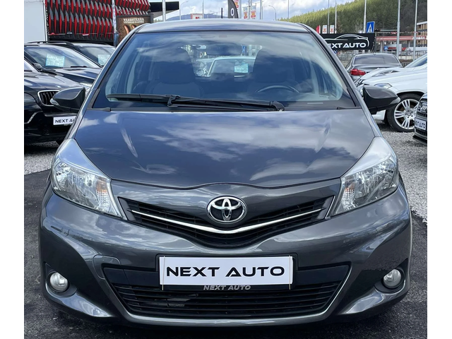 Toyota Yaris 1.4D-4D E5B НАВИ КАМЕРА - автомобили, коли, обяви за нови и употребявани 1