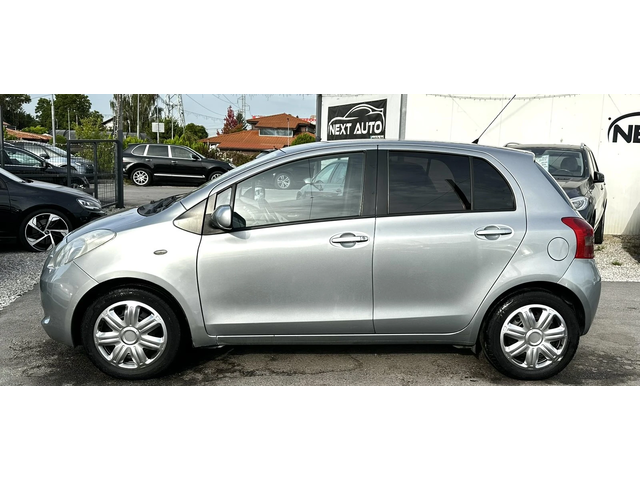 Toyota Yaris 1.3I-VVT 87HP 185, 000KM - автомобили, коли, обяви за нови и употребявани 7