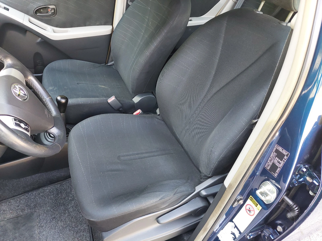 Toyota Yaris 1, 3i 87ps ITALY - автомобили, коли, обяви за нови и употребявани 6