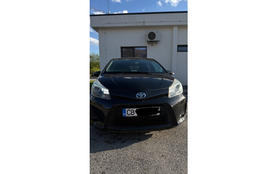 toyota-yaris - 0