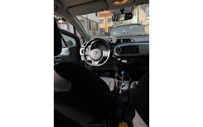 Toyota Yaris, 2013 г., 203082 км, 100 к.с. - автомобили, коли, обяви за нови и употребявани 12