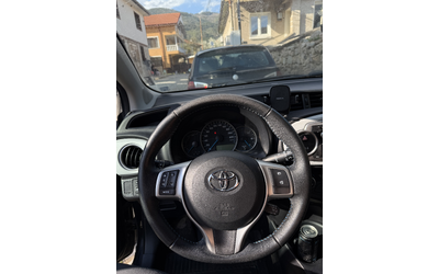 Toyota Yaris, 2013 г., 203082 км, 100 к.с. - автомобили, коли, обяви за нови и употребявани 6