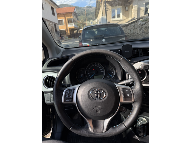 Toyota Yaris, 2013 г., 203082 км, 100 к.с. - автомобили, коли, обяви за нови и употребявани 6