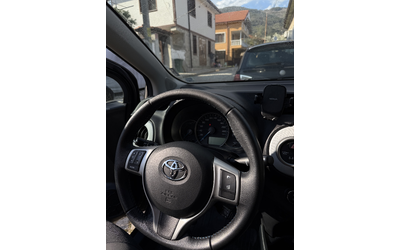 Toyota Yaris, 2013 г., 203082 км, 100 к.с. - автомобили, коли, обяви за нови и употребявани 7