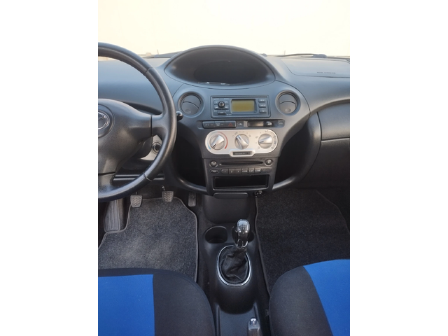 Toyota Yaris 1.4 D4D-FACELIFT - автомобили, коли, обяви за нови и употребявани 11