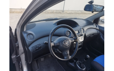 Toyota Yaris 1.4 D4D-FACELIFT - автомобили, коли, обяви за нови и употребявани 8