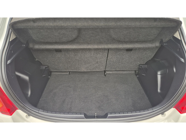 Toyota Yaris 1.4 диз. 90к.с. - автомобили, коли, обяви за нови и употребявани 15