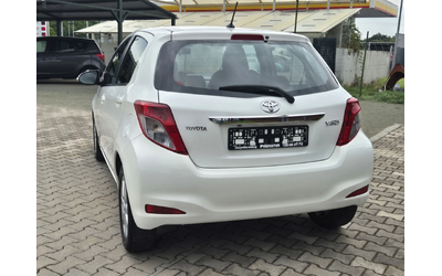 Toyota Yaris 1.4 диз. 90к.с. - автомобили, коли, обяви за нови и употребявани 8