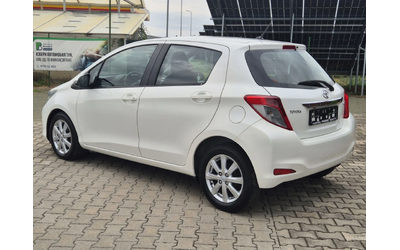 Toyota Yaris 1.4 диз. 90к.с. - автомобили, коли, обяви за нови и употребявани 9