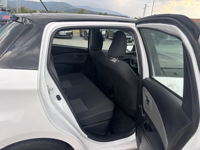 Toyota Yaris 1.5 , EURO 6, Нов Внос France - автомобили, коли, обяви за нови и употребявани 10