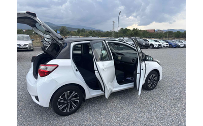 Toyota Yaris 1.5 , EURO 6, Нов Внос France - автомобили, коли, обяви за нови и употребявани 7