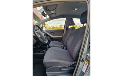 Toyota Yaris 1.3 бензин фейслифт 6 скорости - автомобили, коли, обяви за нови и употребявани 7