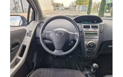 Toyota Yaris 1.33V-VT, ФЕЙСЛИФТ - автомобили, коли, обяви за нови и употребявани 13