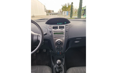 Toyota Yaris 1.33V-VT, ФЕЙСЛИФТ - автомобили, коли, обяви за нови и употребявани 14