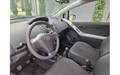 Toyota Yaris 1.33V-VT, ФЕЙСЛИФТ - автомобили, коли, обяви за нови и употребявани 6