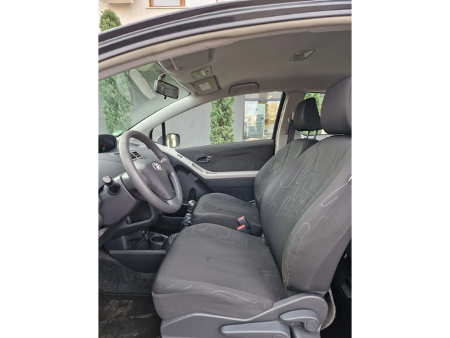 Toyota Yaris 1.33V-VT, ФЕЙСЛИФТ - автомобили, коли, обяви за нови и употребявани 9