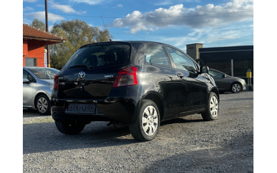 toyota-yaris - 4