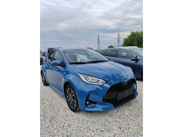 Toyota Yaris 1.5, 93к.с. ТОП FULL - автомобили, коли, обяви за нови и употребявани 1