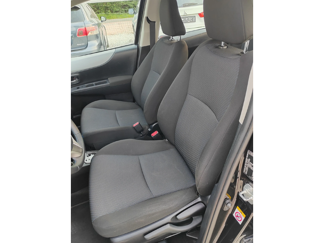 Toyota Yaris 1.5, 75к.с. Хибрид - автомобили, коли, обяви за нови и употребявани 8