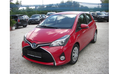 toyota-yaris - 0