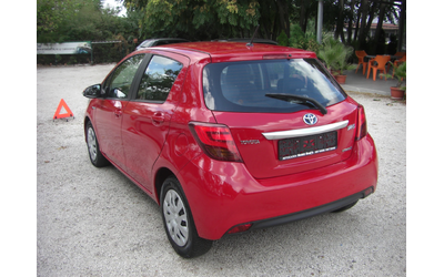 toyota-yaris - 2