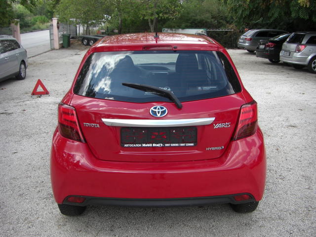 Toyota Yaris 1.5i HYBRID NAVI LED EURO 6B - автомобили, коли, обяви за нови и употребявани 3