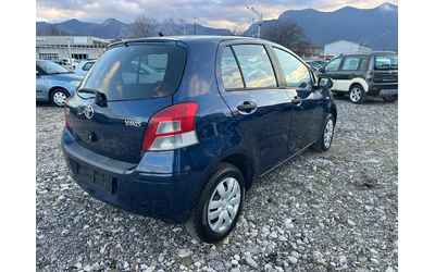 toyota-yaris - 2