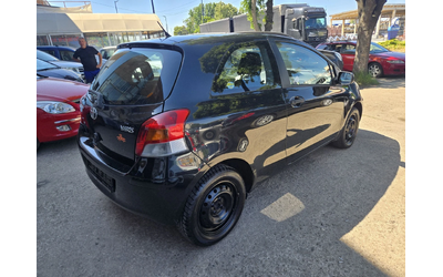 toyota-yaris - 2